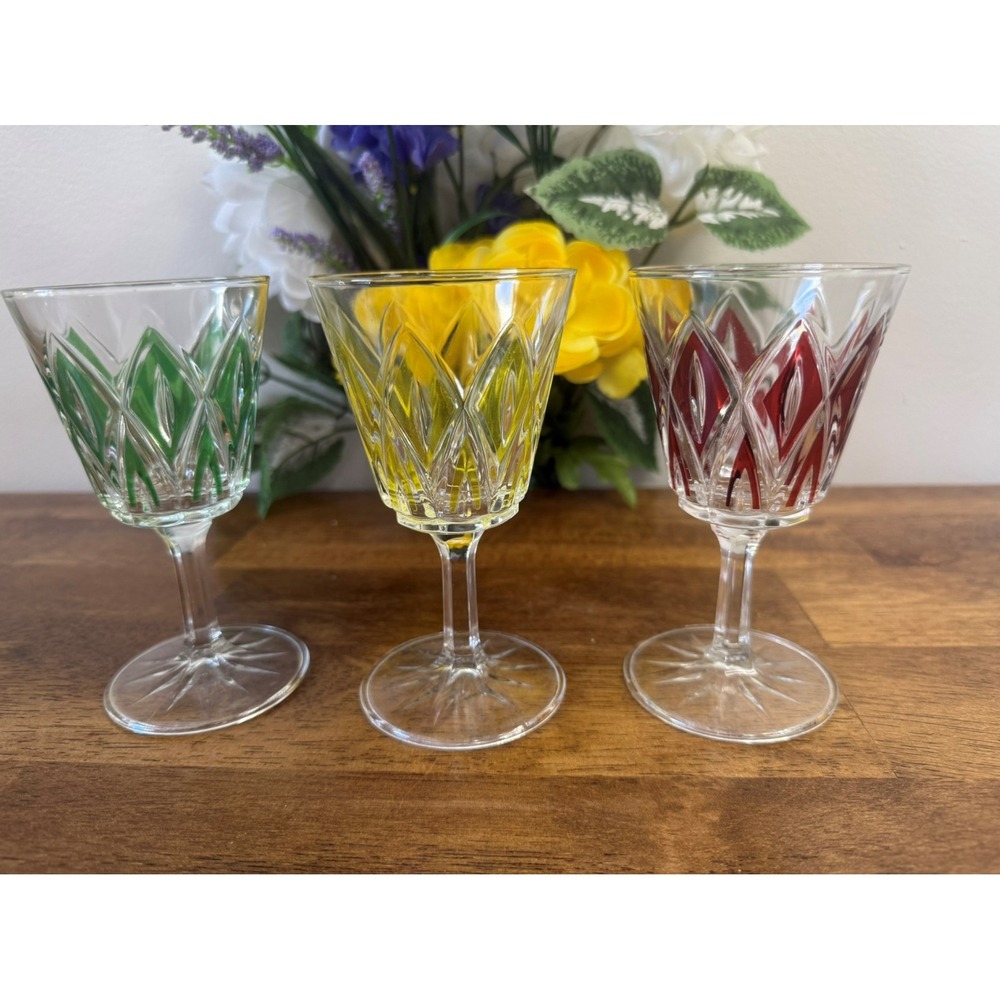 VMC France Harlequin Cut Crystal Wine Glass Green Yellow Ruby‎